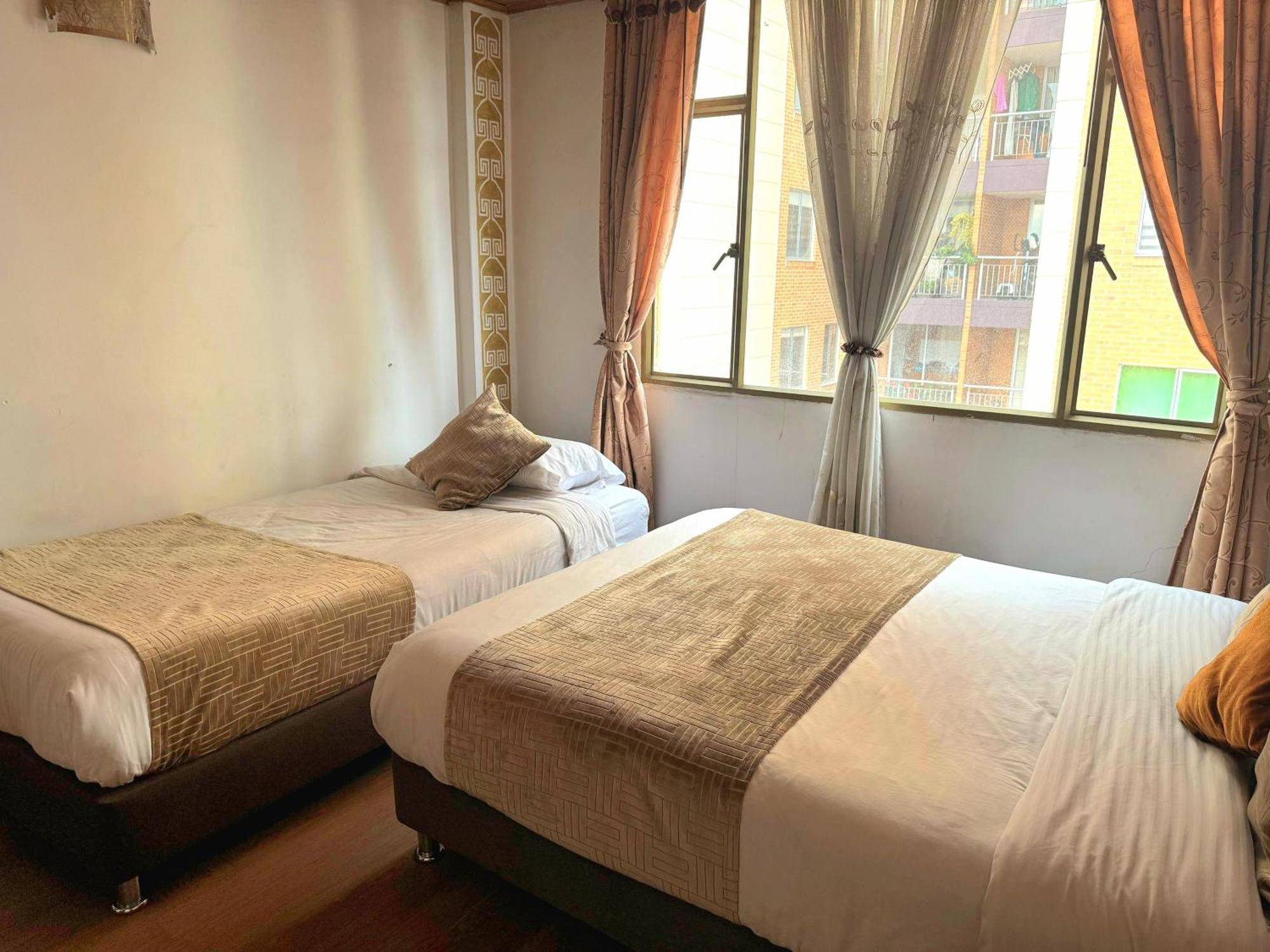 Oporto 83 Hotel Bogota Ngoại thất bức ảnh