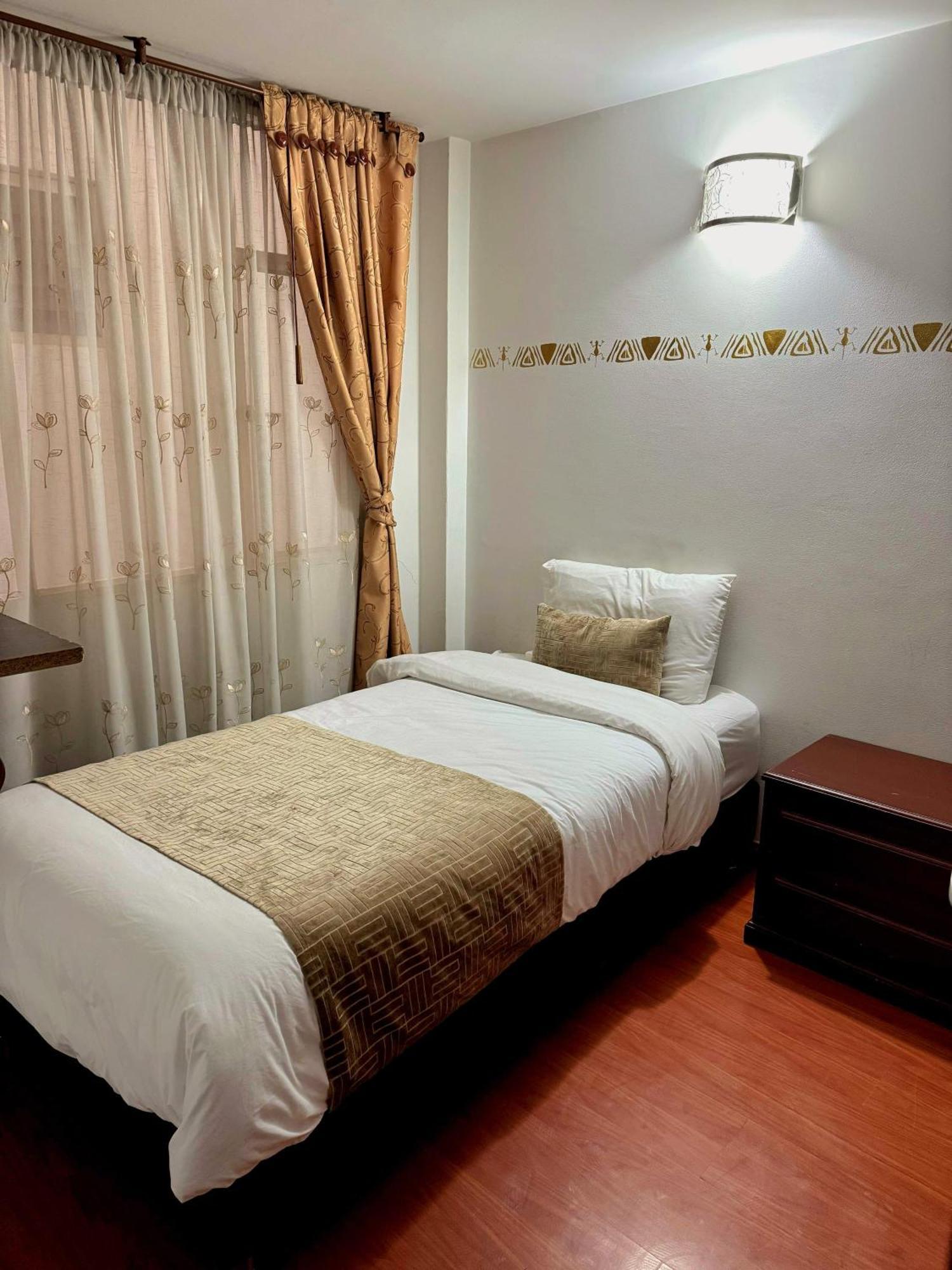 Oporto 83 Hotel Bogota Ngoại thất bức ảnh