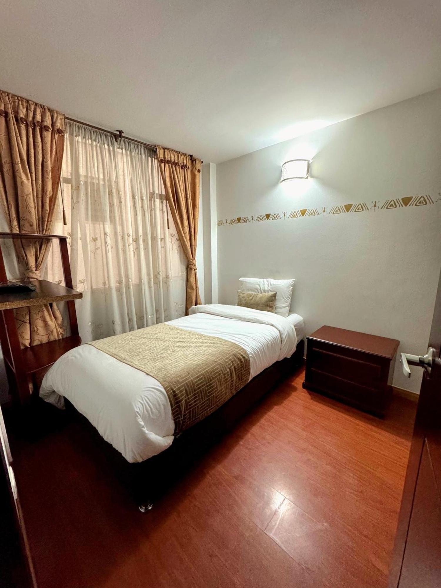 Oporto 83 Hotel Bogota Ngoại thất bức ảnh