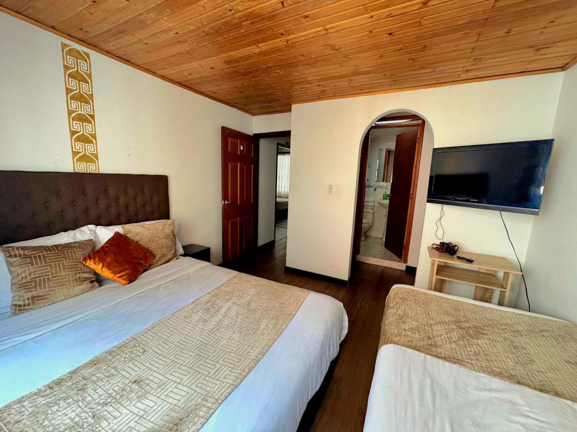 Oporto 83 Hotel Bogota Ngoại thất bức ảnh