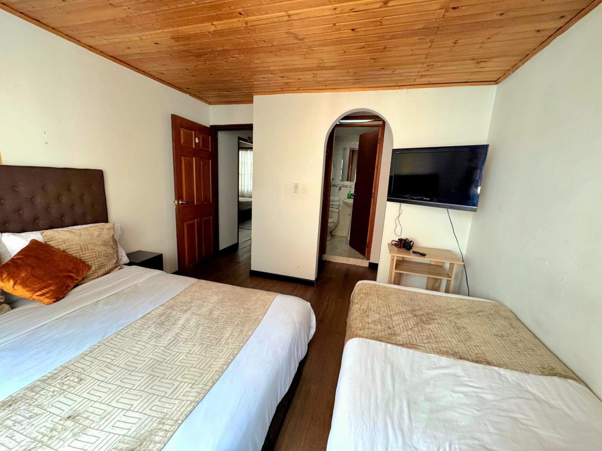 Oporto 83 Hotel Bogota Ngoại thất bức ảnh